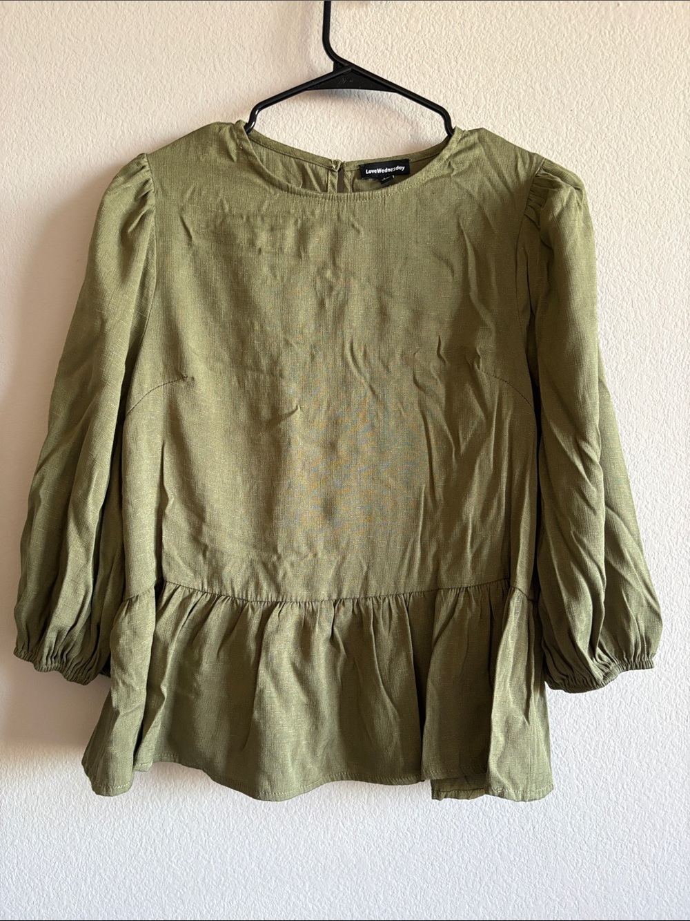 Love Wednesday Peplum Blouse Olive Long Sleeves Lightweight Roung Neck Size M